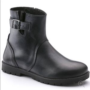 BIRKENSTOCK Stowe Black Leather Boots